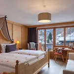 Berghof Hotel 4*