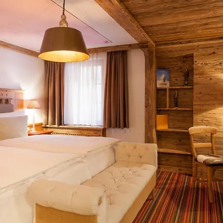 Berghof Szálloda 4*
