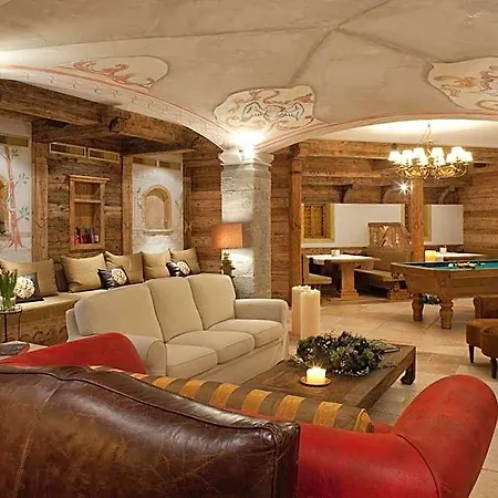 Hotel Berghof 4*