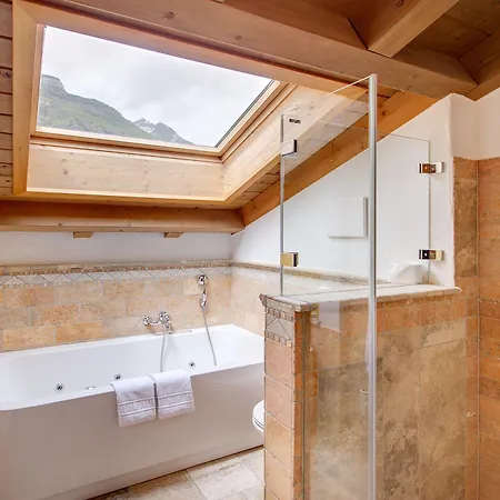 Berghof Hotel 4*