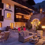 Berghof Hotell 4*